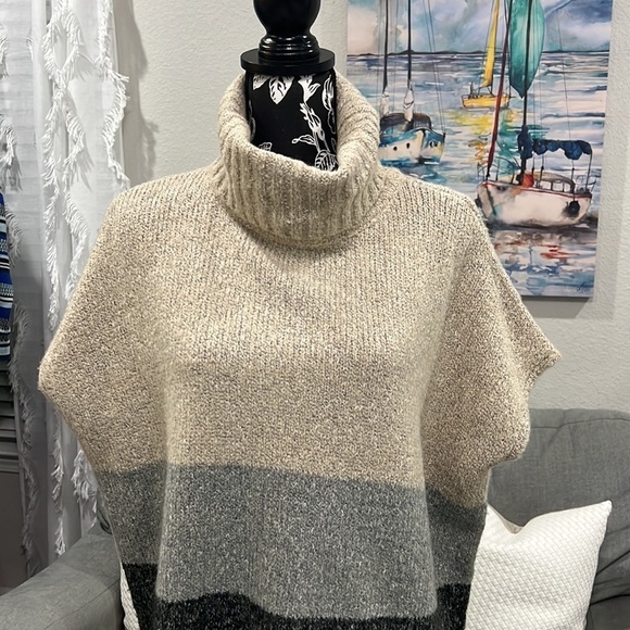 Bobeau Sleeveless Turtleneck, Striped Sweater/Poncho - Picture 2 of 7